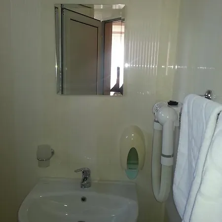 Hotel Family Yola 3*